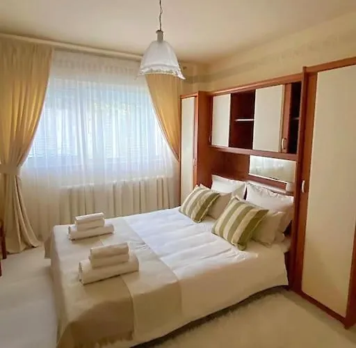דירה Lovely & Quiet 1-bedroom With Free Parking בוקרשט