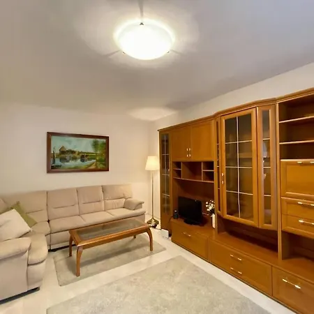 Lovely & Quiet 1-bedroom With Free Parking