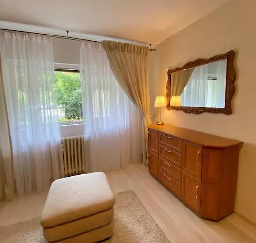 Lovely & Quiet 1-bedroom With Free Parking